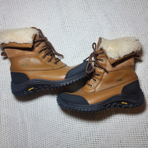 UGG Women's Adirondack II Winter Boot, Chestnut, Size 7 - Picture 10 of 10